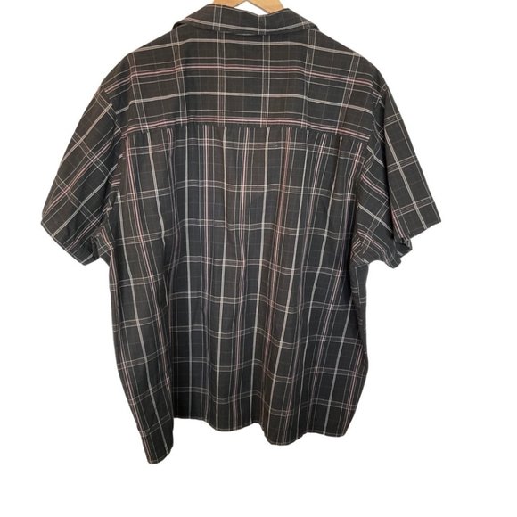 Size: XXL - Black/Purple/White Button Up Collared Shirt w/ Pocket - Picture 2 of 2